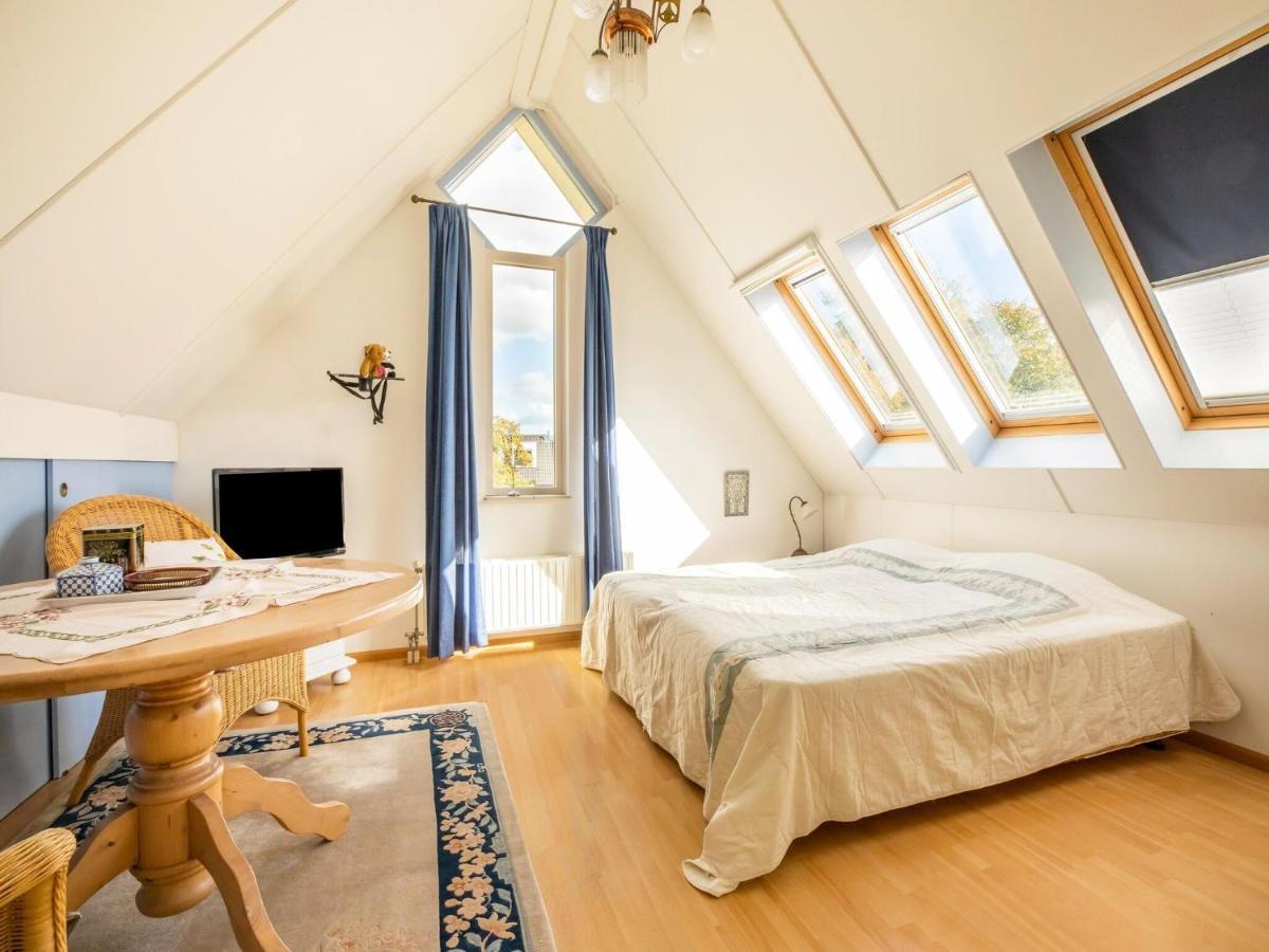 Comfy Holiday Home In Hoorn With French Balcony Exterior photo